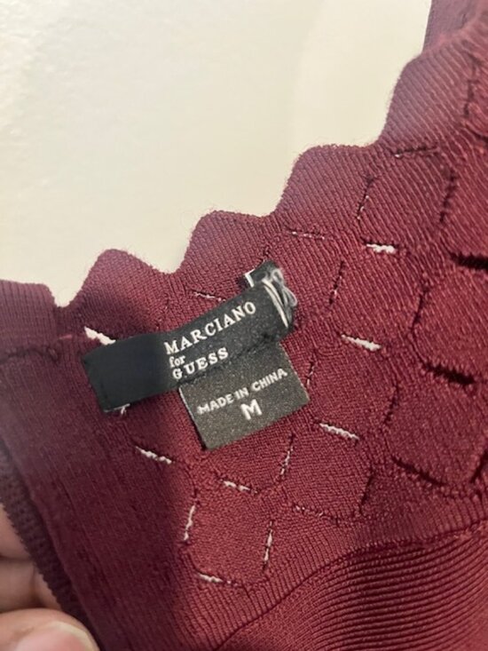 ✨ Marciano by Guess Knit Bodycon Dress – Size Medium (Runs Small) ✨  Turn heads - Picture 7 of 9